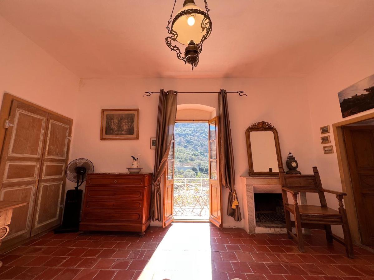 Casa Musicale Hotel Pigna Luaran gambar