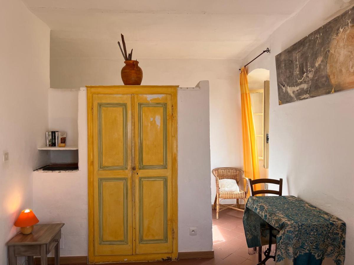Casa Musicale Hotel Pigna Luaran gambar